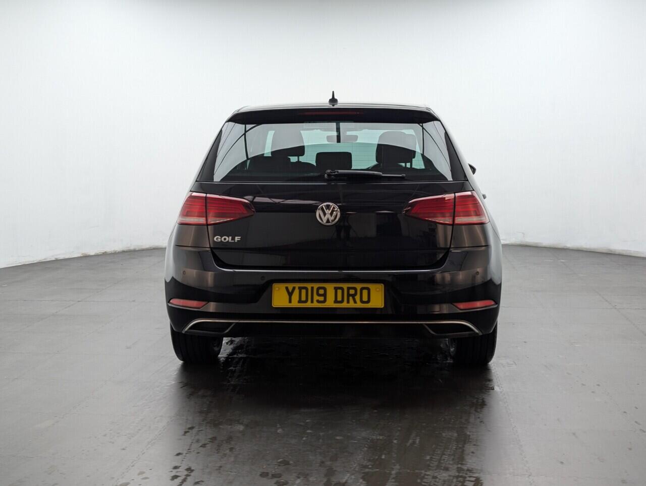 Used Volkswagen Golf 2019 for sale - 76913809: Photo 7