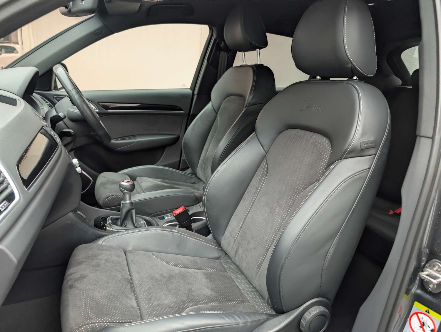 Used Audi Q3 2018 for sale - 77981660: Photo 15