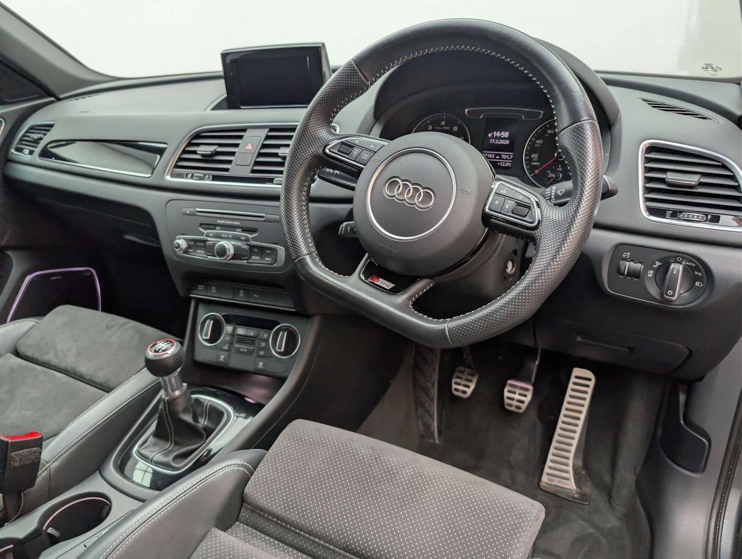 Used Audi Q3 2018 for sale - 77981660: Photo 30