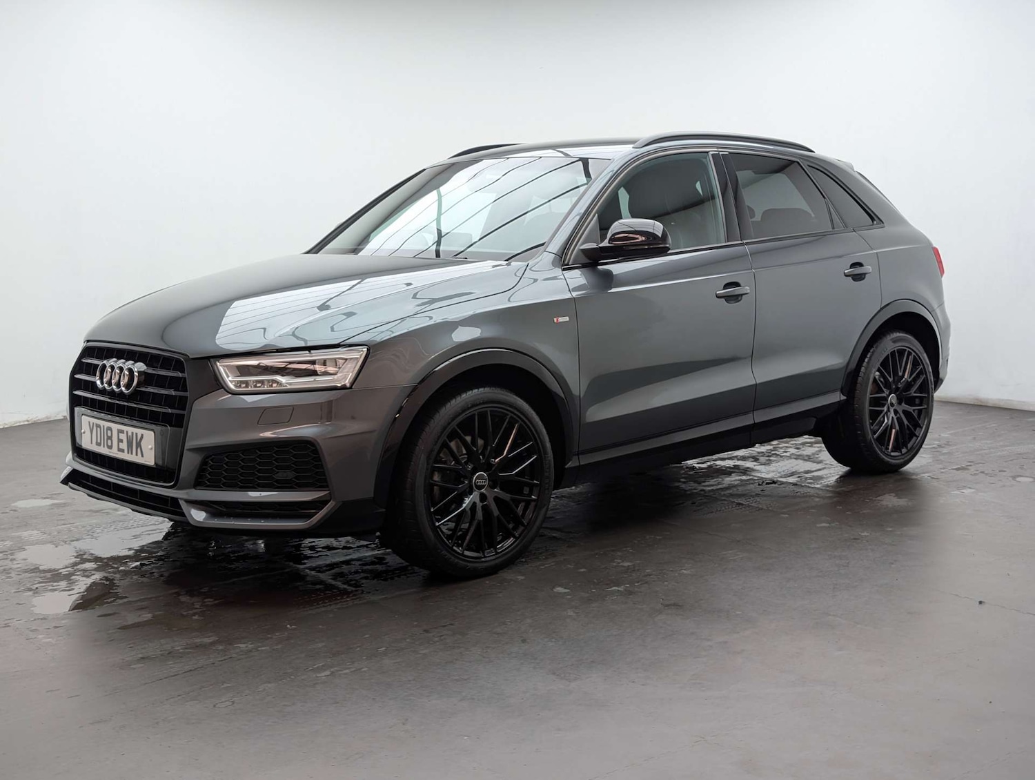 Used Audi Q3 2018 for sale - 77981660: Photo 5