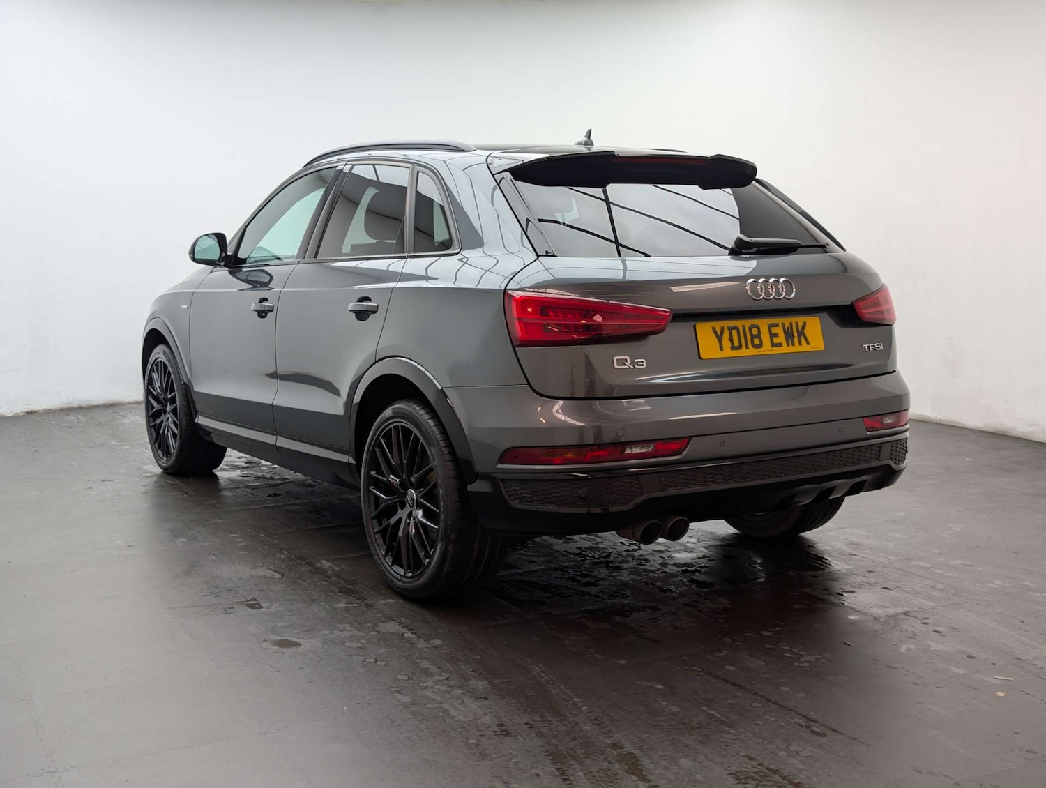 Used Audi Q3 2018 for sale - 77981660: Photo 7
