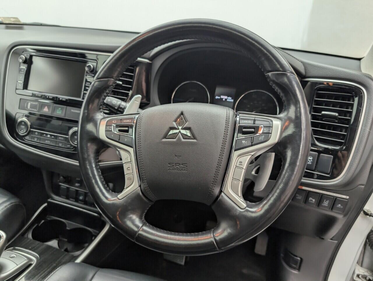 Used Mitsubishi Outlander 2016 for sale - 76538363: Photo 23