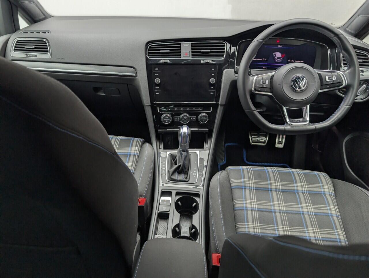 Used Volkswagen Golf 2018 for sale - 77586687: Photo 23