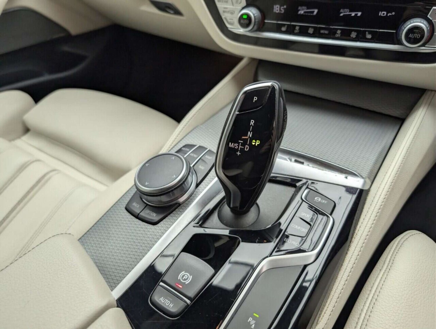 Used BMW 5 Series 2019 for sale - 77714202: Photo 16