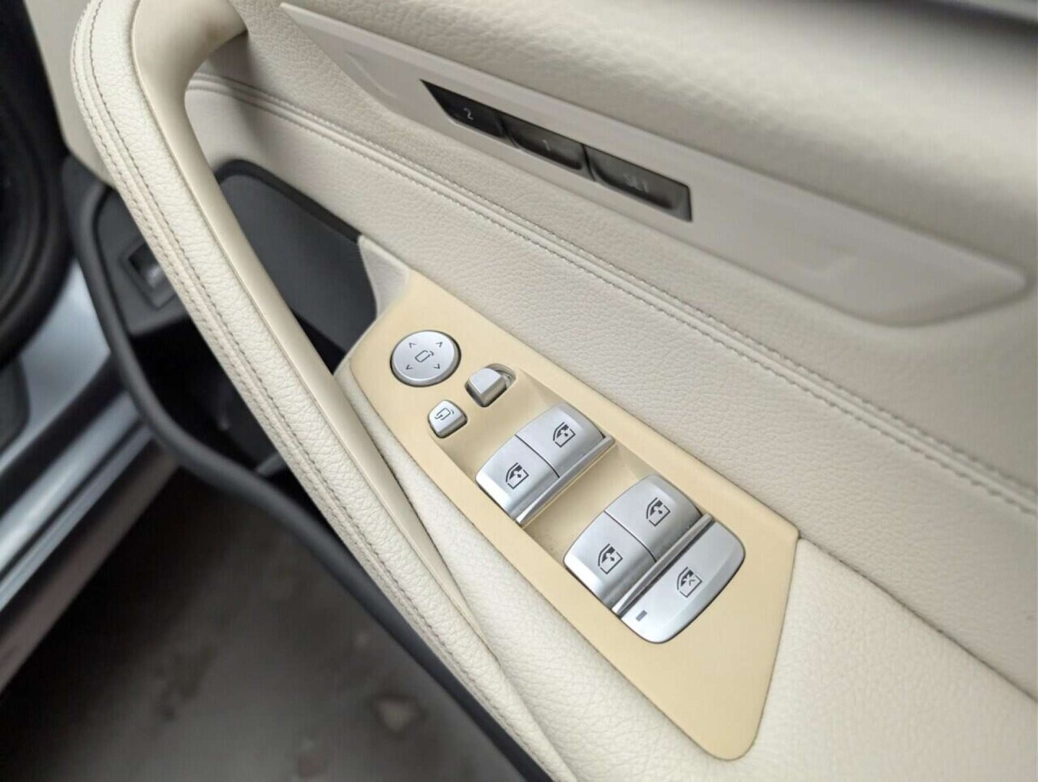 Used BMW 5 Series 2019 for sale - 77714202: Photo 21