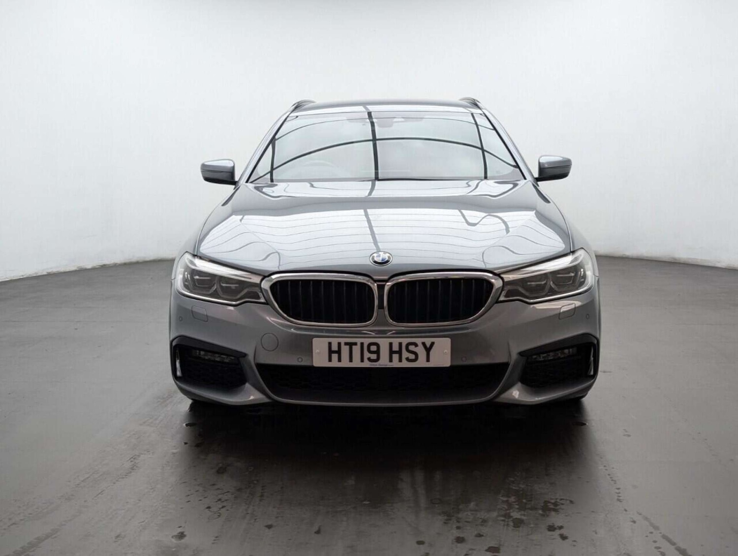 Used BMW 5 Series 2019 for sale - 77714202: Photo 3