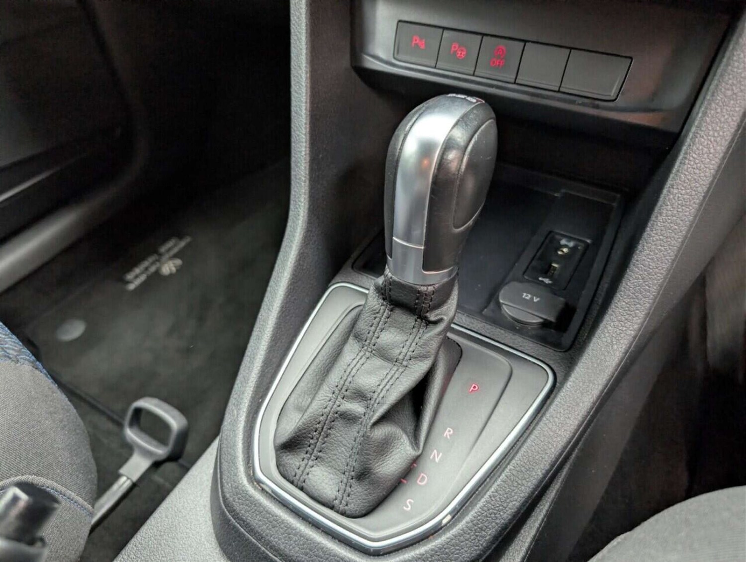 Used Volkswagen Caddy Maxi Life 2019 for sale - 77714622: Photo 16