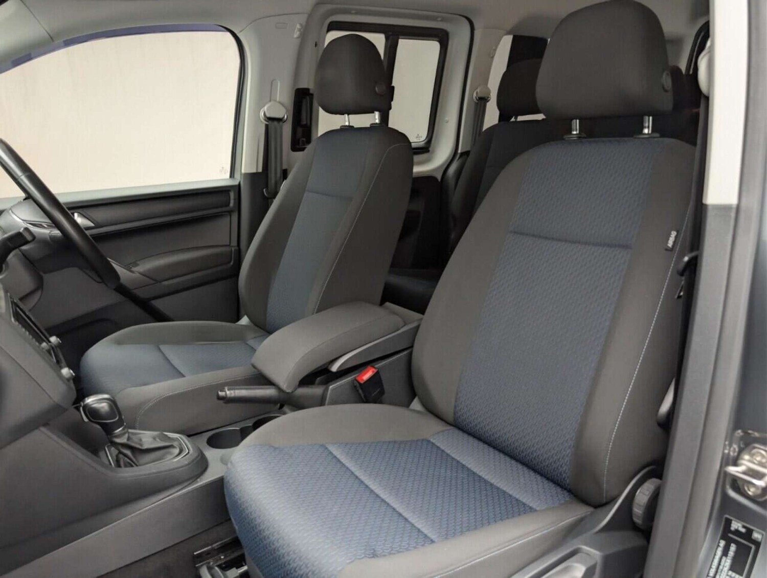 Used Volkswagen Caddy Maxi Life 2019 for sale - 77714622: Photo 26