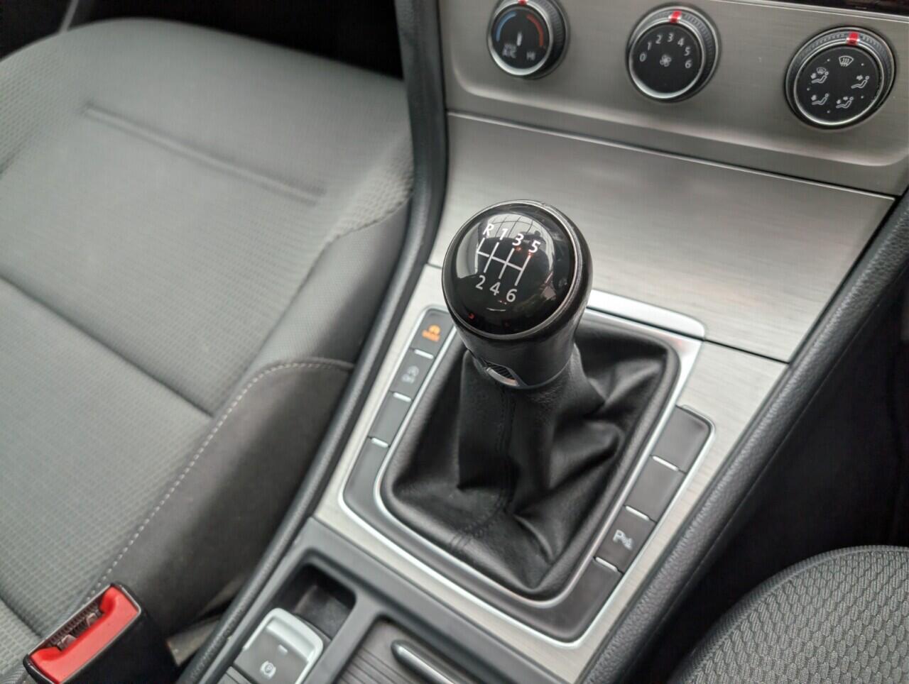 Used Volkswagen Golf 2015 for sale - 77425927: Photo 16