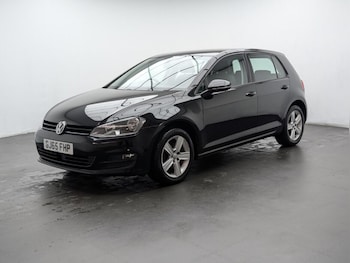 Used Volkswagen Golf 2015 for sale - 77425927: Photo