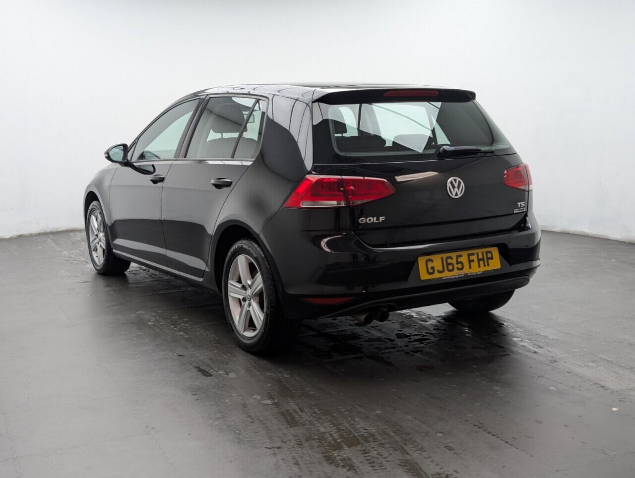 Used Volkswagen Golf 2015 for sale - 77425927: Photo 6