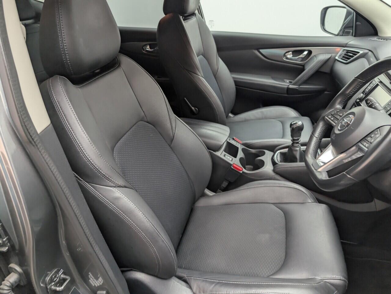 Used Nissan Qashqai 2018 for sale - 76485707: Photo 12