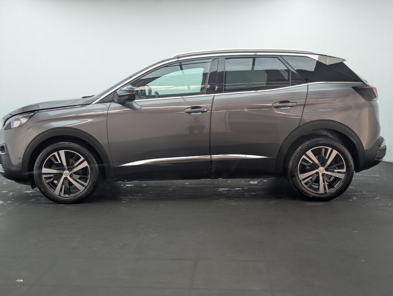 Used Peugeot 3008 2019 for sale - 76422504: Photo 5