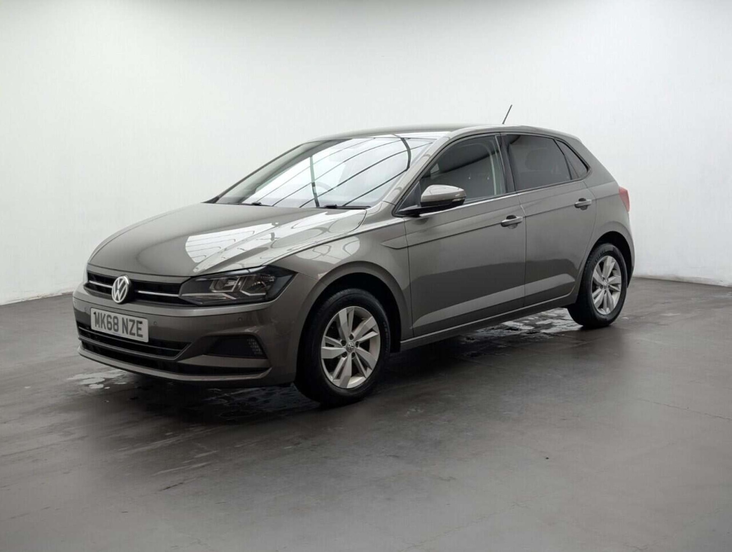 Used Volkswagen Polo 2018 for sale - 77714246: Photo 4