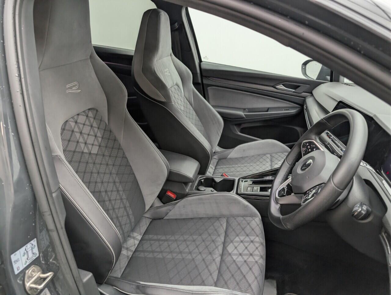 Used Volkswagen Golf 2022 for sale - 76913247: Photo 12