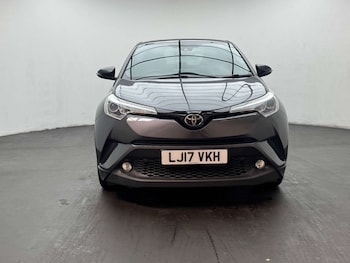 Used Toyota C-HR 2017 for sale - 79041867: Photo