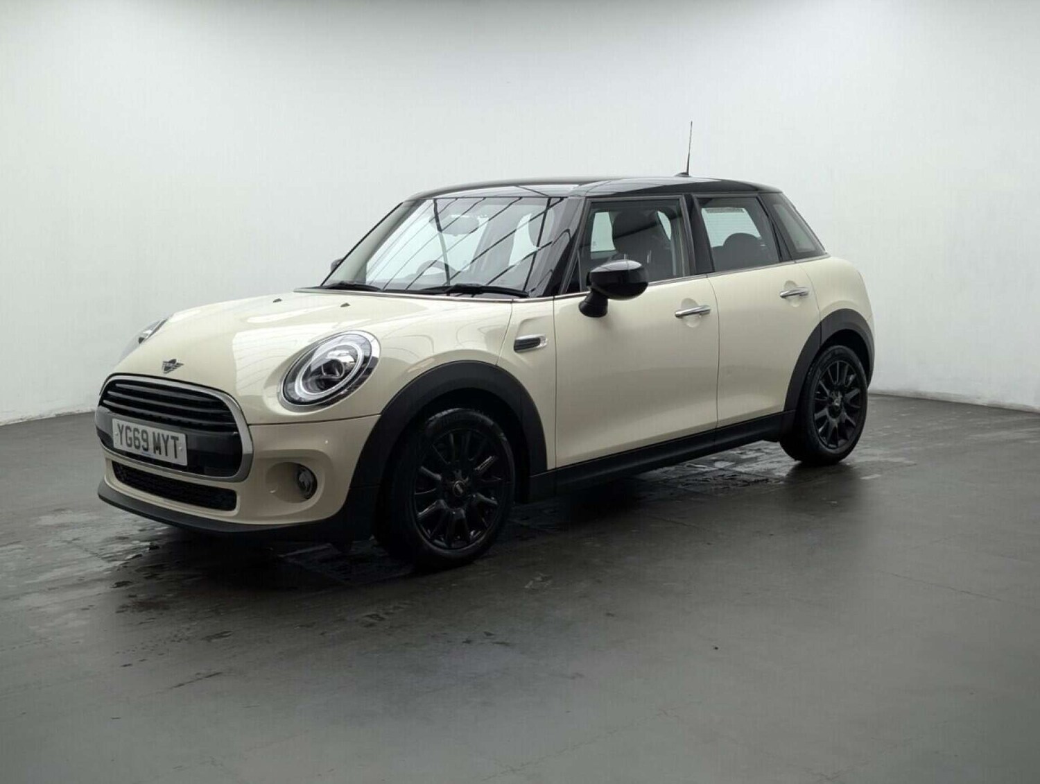 Used MINI Hatch 2019 for sale - 77713898: Photo 16