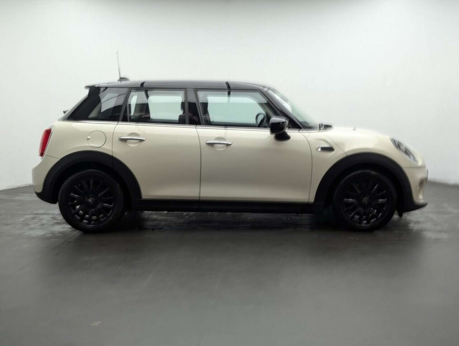 Used MINI Hatch 2019 for sale - 77713898: Photo 21