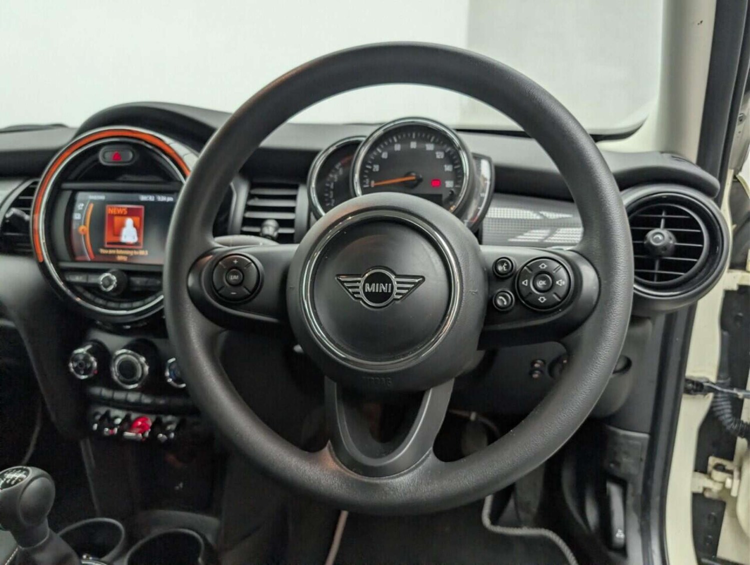 Used MINI Hatch 2019 for sale - 77713898: Photo 32