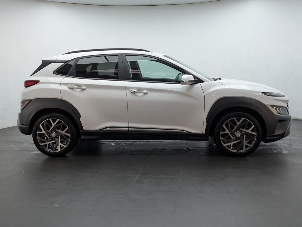 Used Hyundai KONA 2023 for sale - 76425467: Photo 9