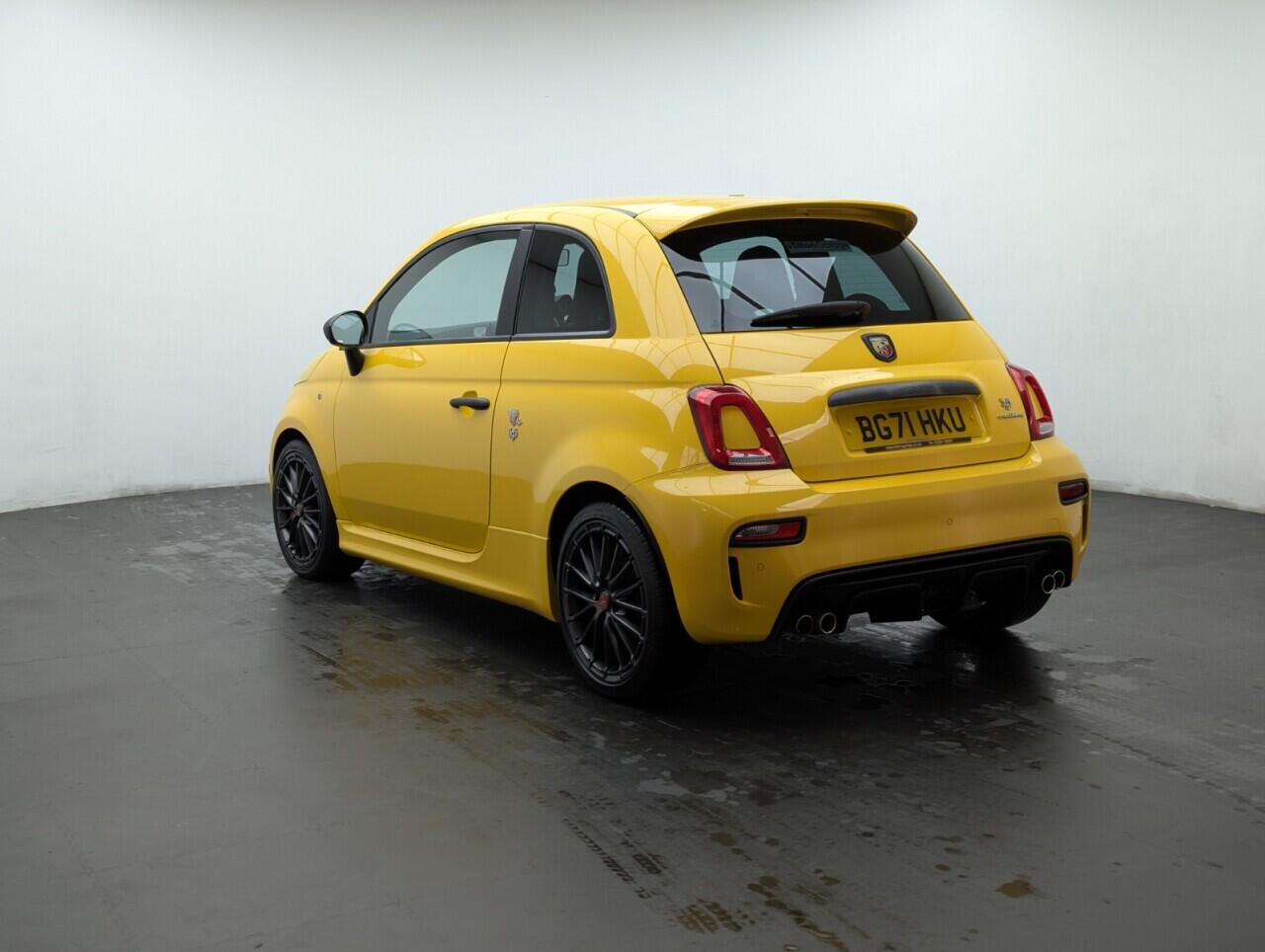 Used Abarth 595 2021 for sale - 76424164: Photo 6