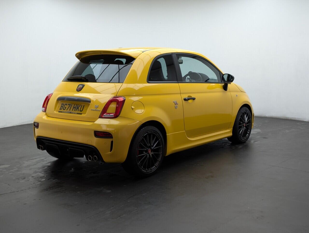 Used Abarth 595 2021 for sale - 76424164: Photo 8