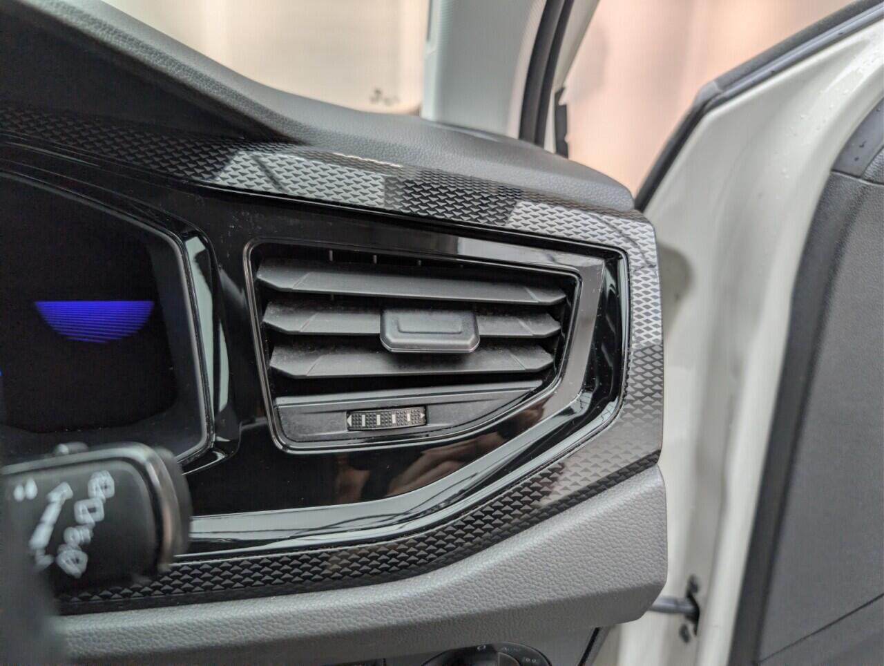 Used Volkswagen Polo 2022 for sale - 76422958: Photo 21