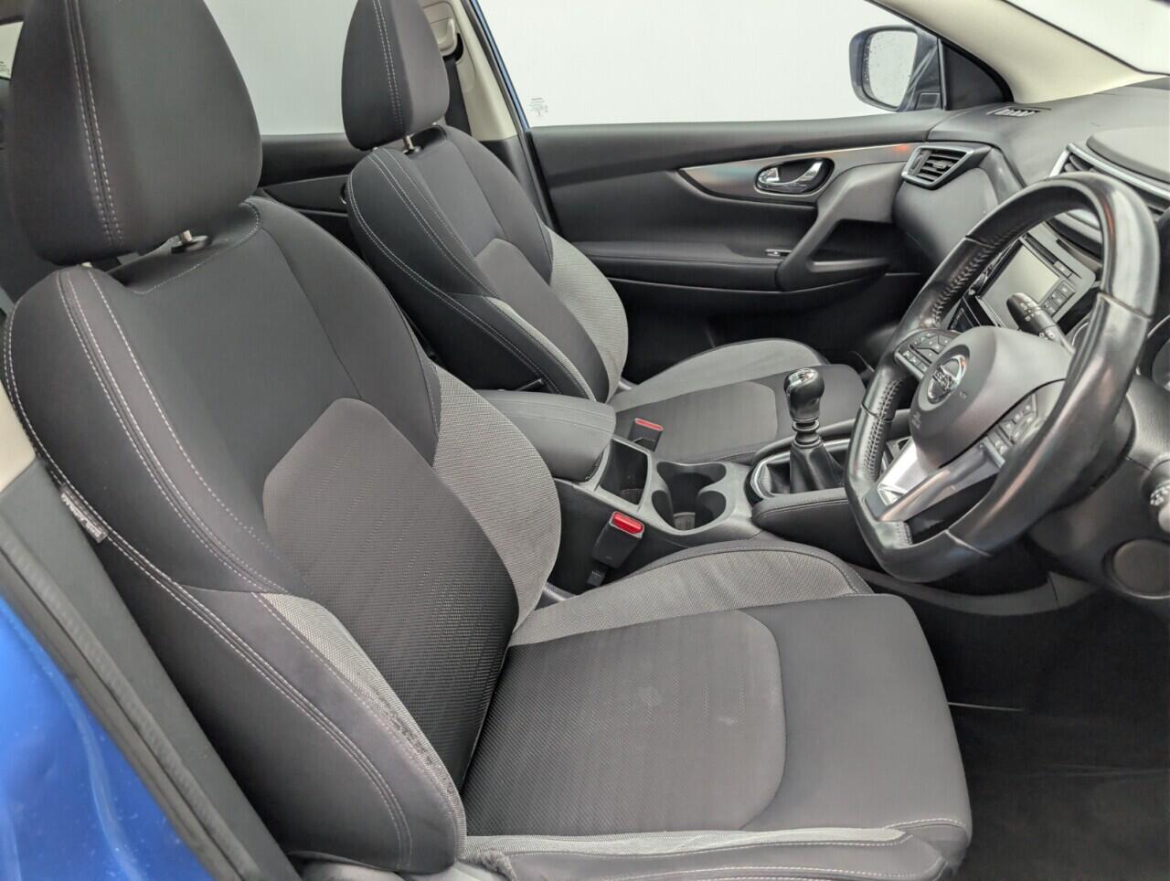 Used Nissan Qashqai 2017 for sale - 76866470: Photo 12