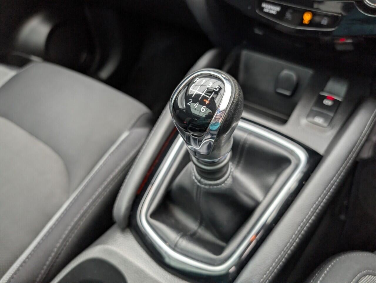 Used Nissan Qashqai 2017 for sale - 76866470: Photo 17