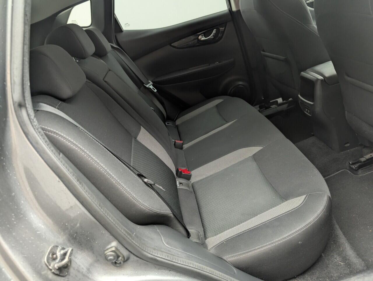 Used Nissan Qashqai for sale - 77424971: Photo 25