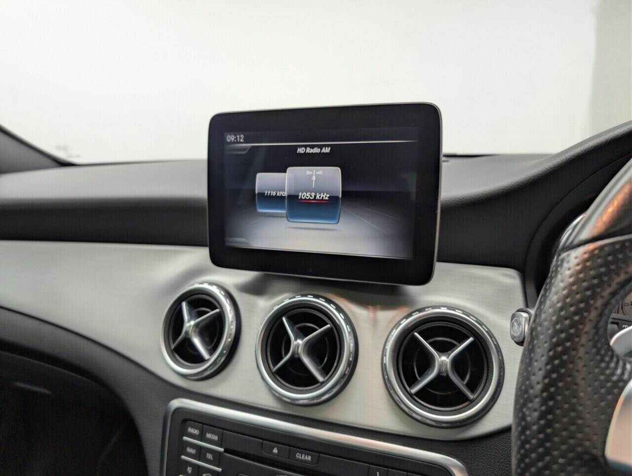 Used Mercedes-Benz GLA 2016 for sale - 76549611: Photo 12