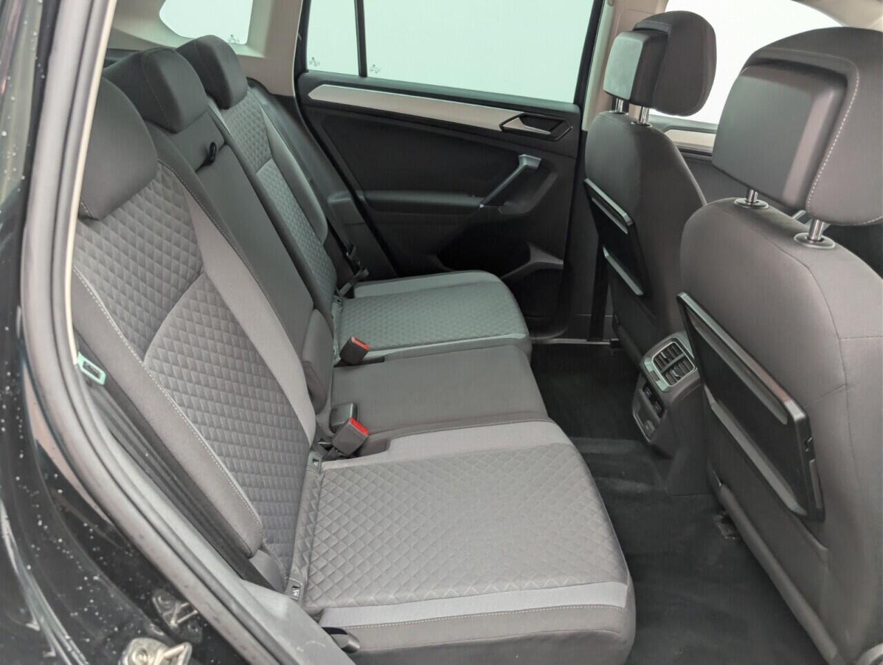 Used Volkswagen Tiguan 2016 for sale - 76499018: Photo 26