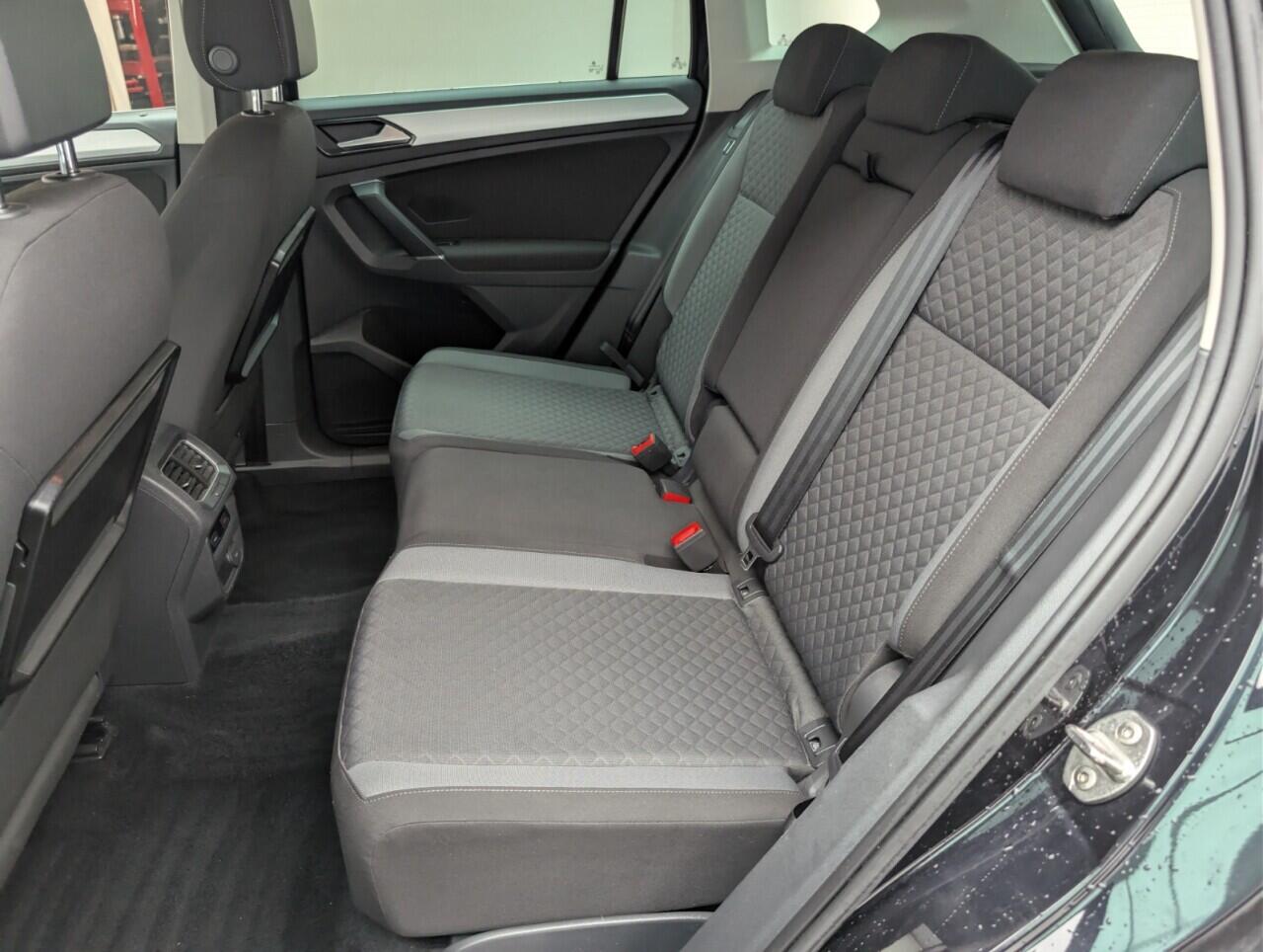 Used Volkswagen Tiguan 2016 for sale - 76499018: Photo 28