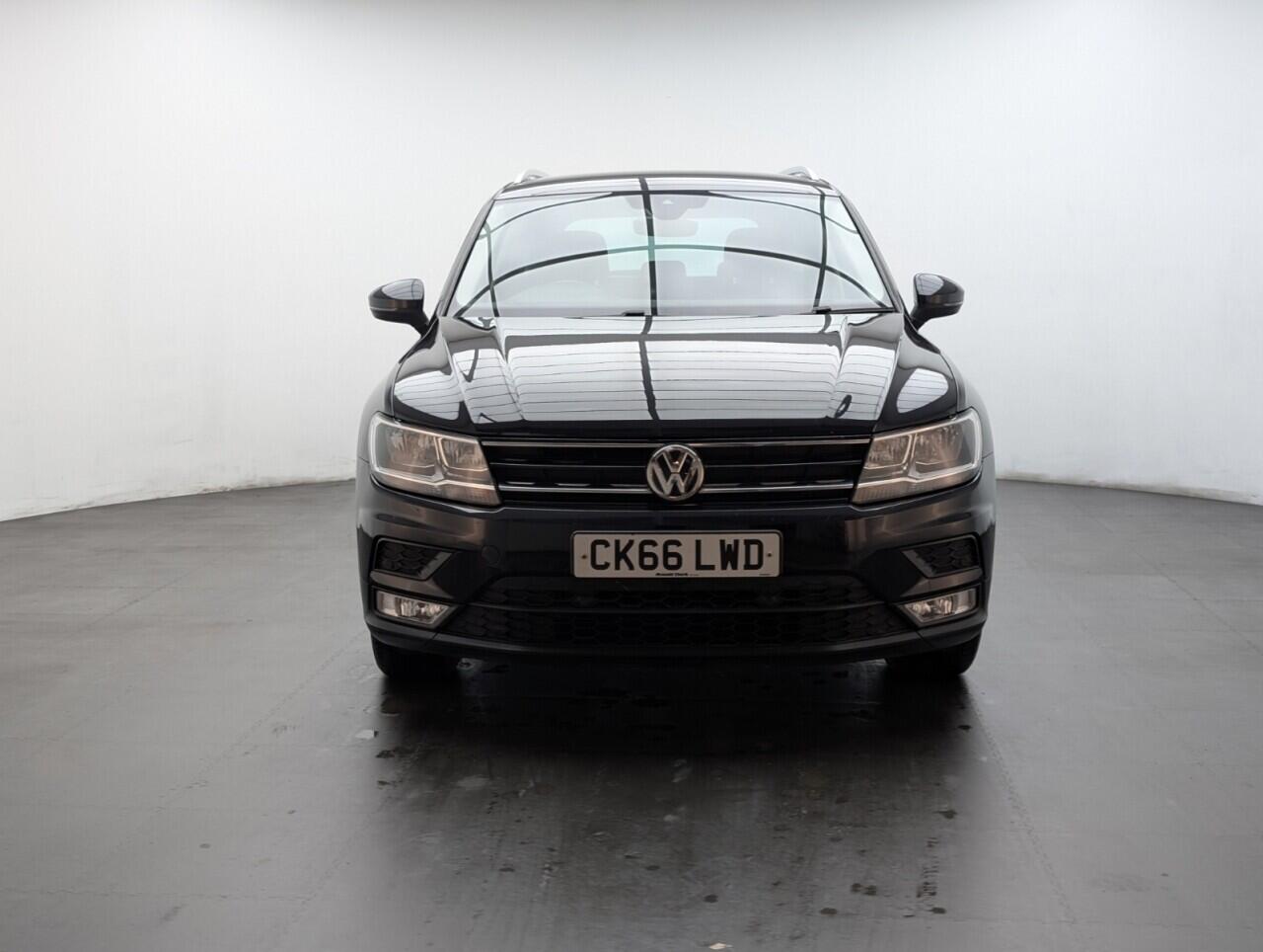 Used Volkswagen Tiguan 2016 for sale - 76499018: Photo 3
