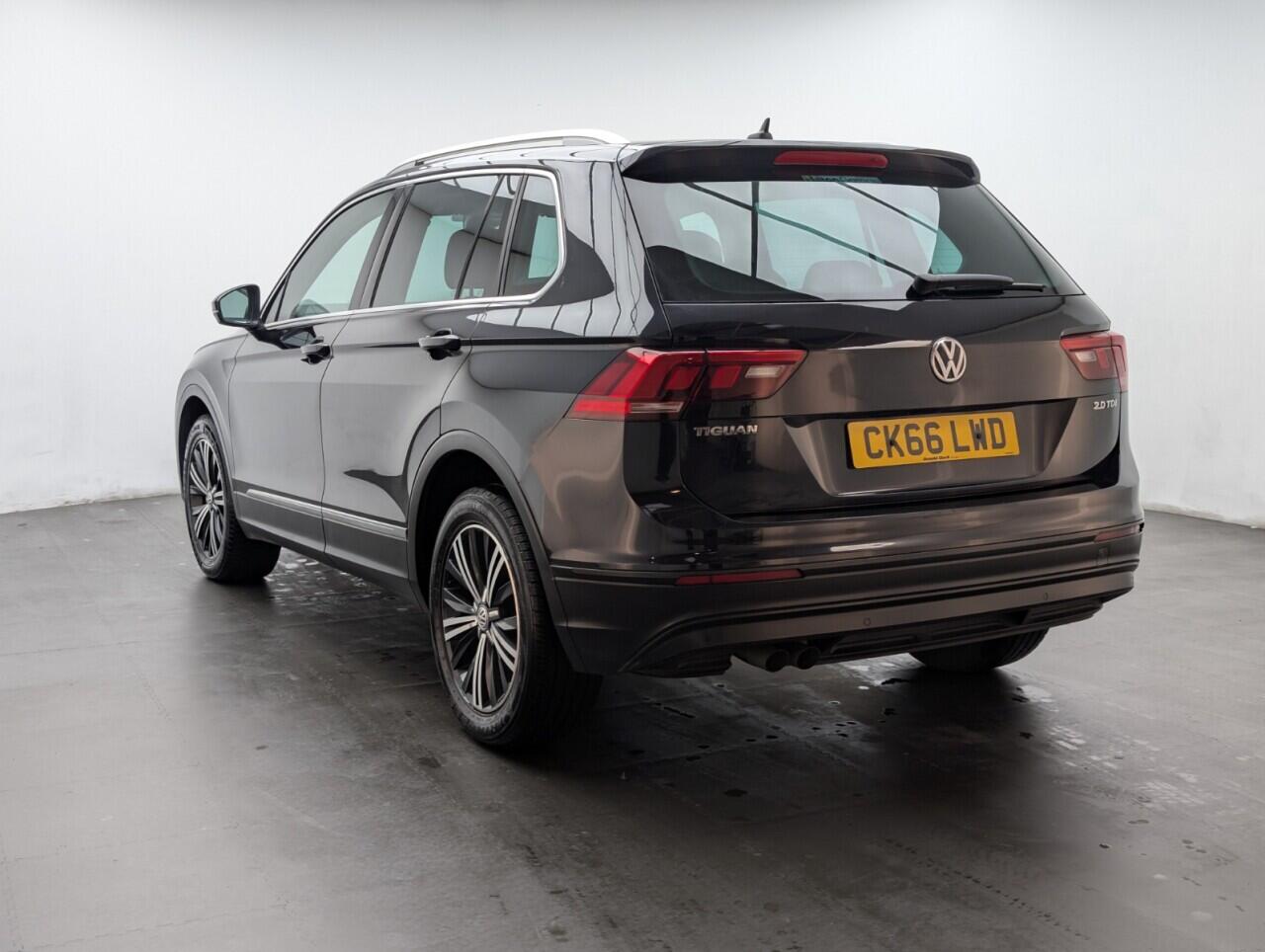Used Volkswagen Tiguan 2016 for sale - 76499018: Photo 6