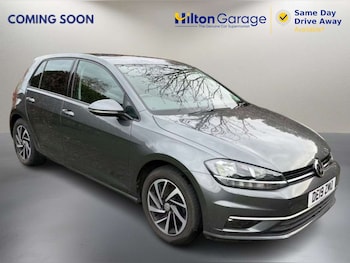 Used Volkswagen Golf 2019 for sale - 78632557: Photo