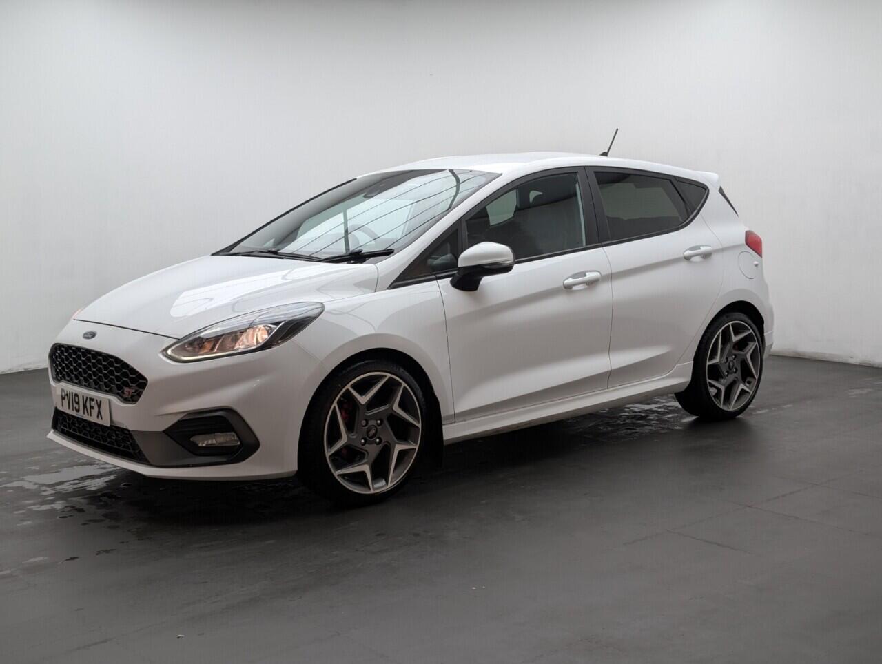 Used Ford Fiesta 2019 for sale - 77049765: Photo 4