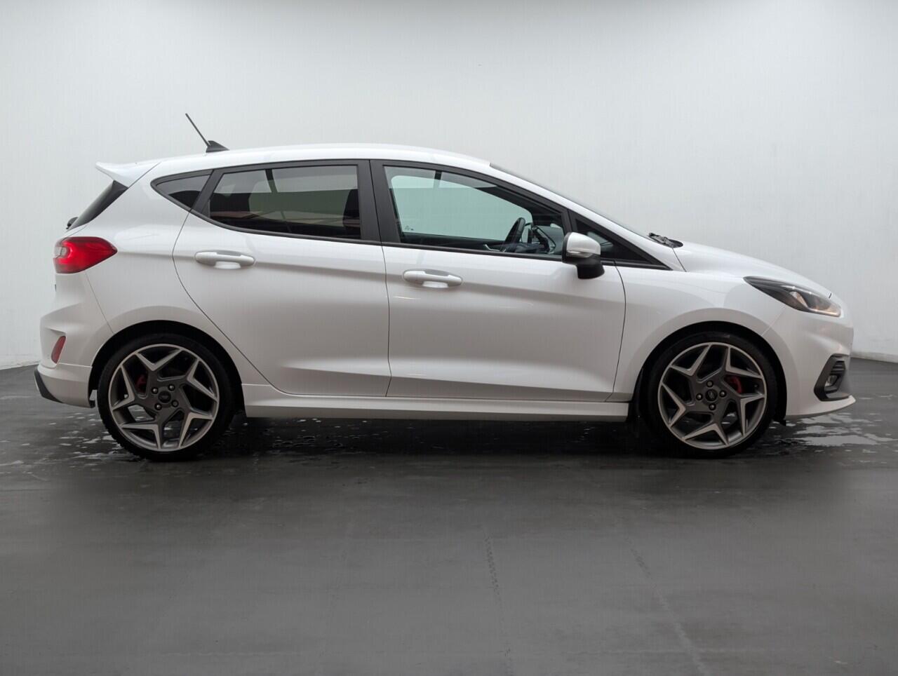 Used Ford Fiesta 2019 for sale - 77049765: Photo 9