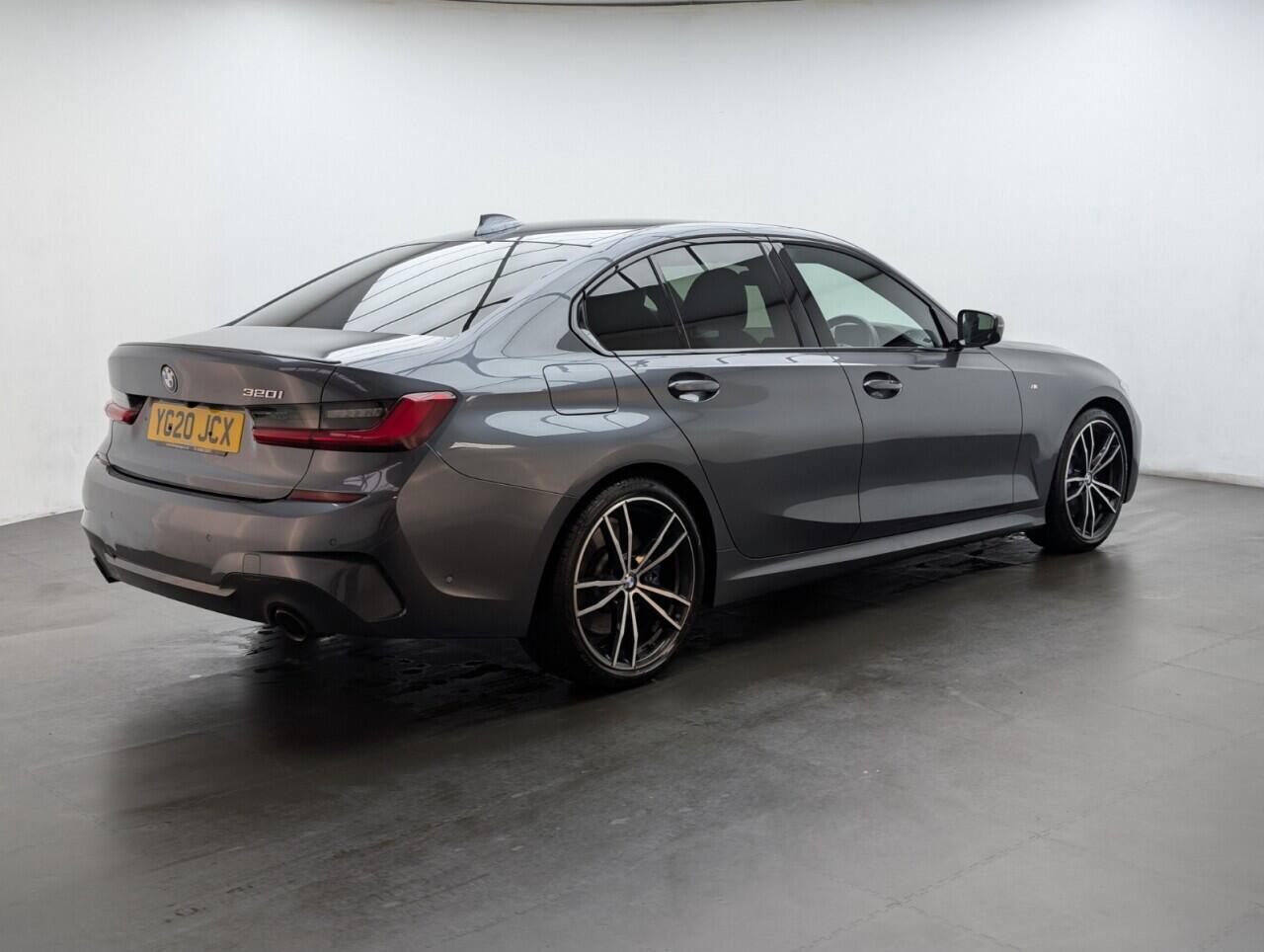 Used BMW 3 Series 2020 for sale - 76607513: Photo 8