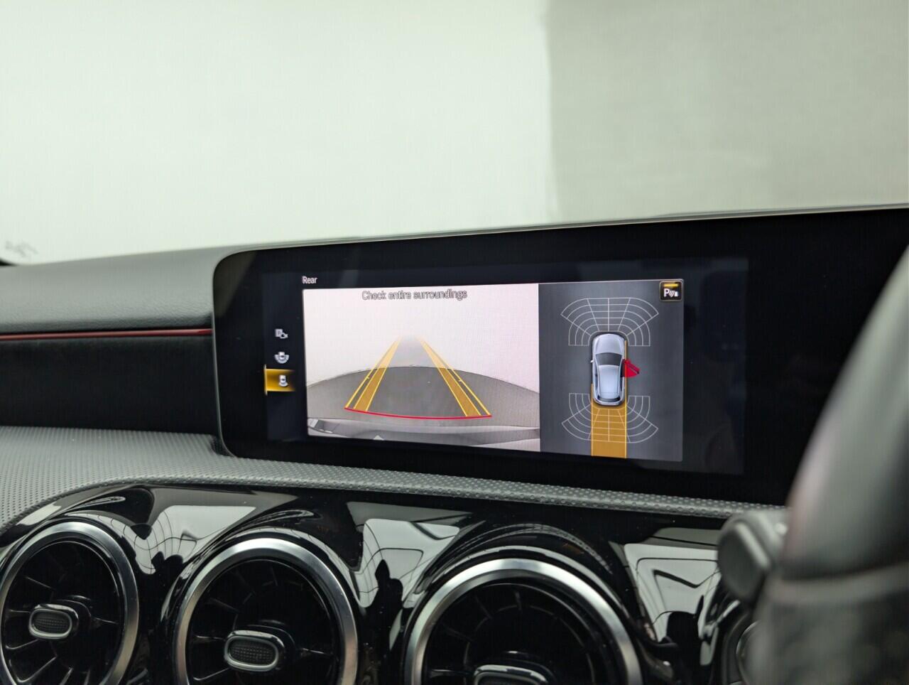 Used Mercedes-Benz A-Class 2020 for sale - 76742801: Photo 15