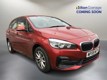 2019 (69) - 220i SE 5dr DCT