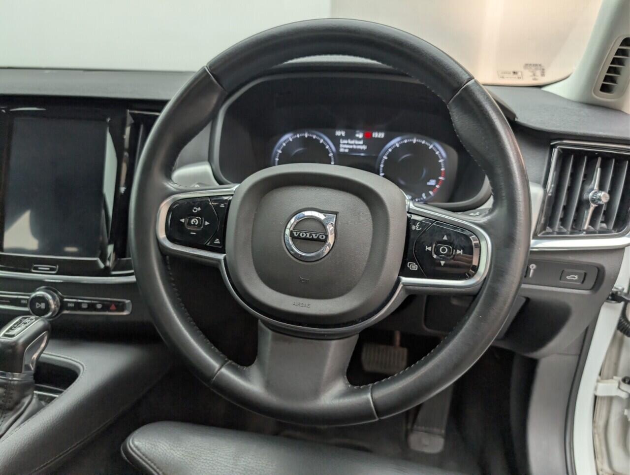 Used Volvo S90 2019 for sale - 76572451: Photo 20