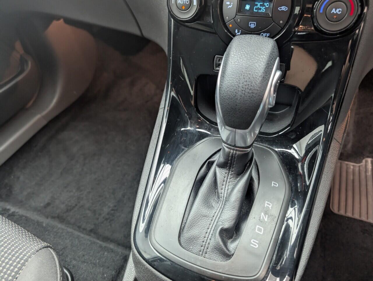 Used Ford Fiesta 2015 for sale - 76425416: Photo 16