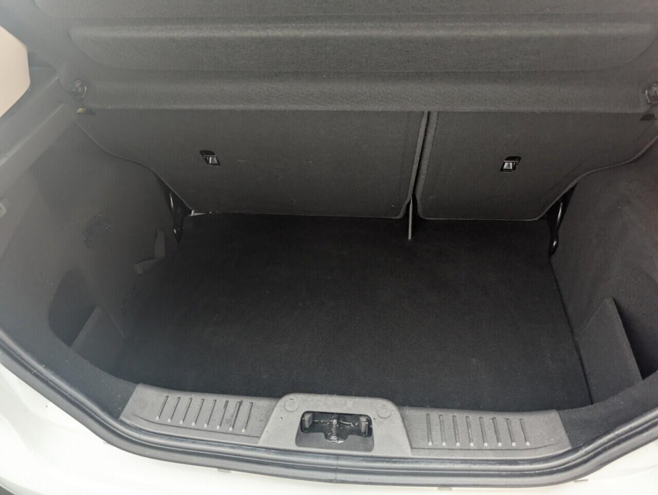 Used Ford Fiesta 2015 for sale - 76425416: Photo 25