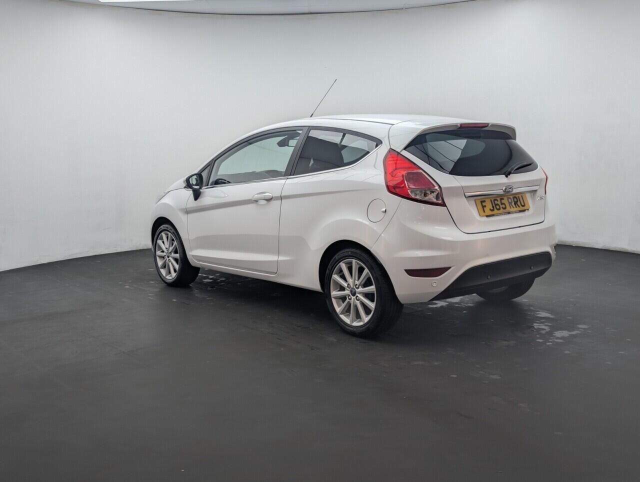 Used Ford Fiesta 2015 for sale - 76425416: Photo 6