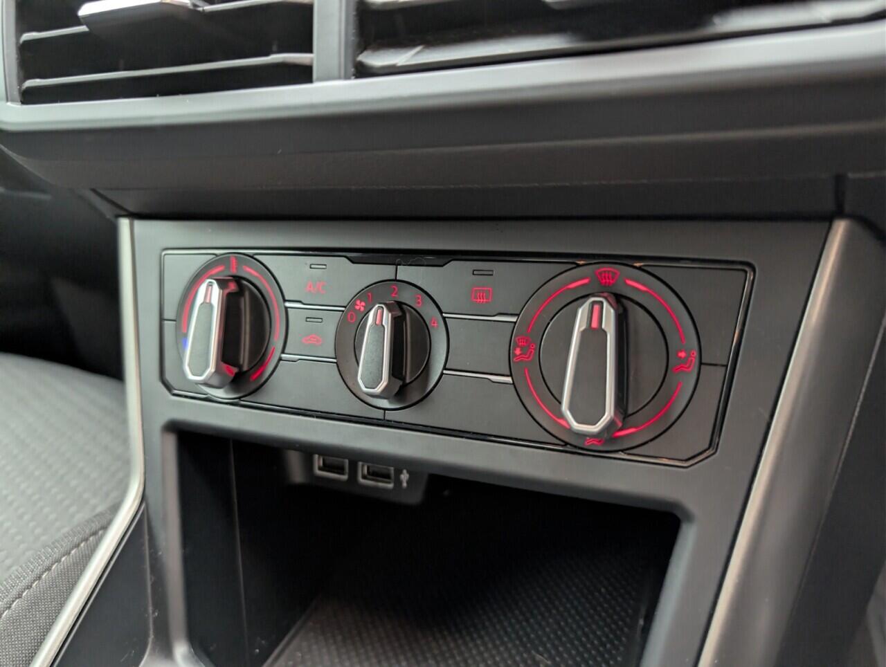 Used Volkswagen Polo 2019 for sale - 76608314: Photo 15