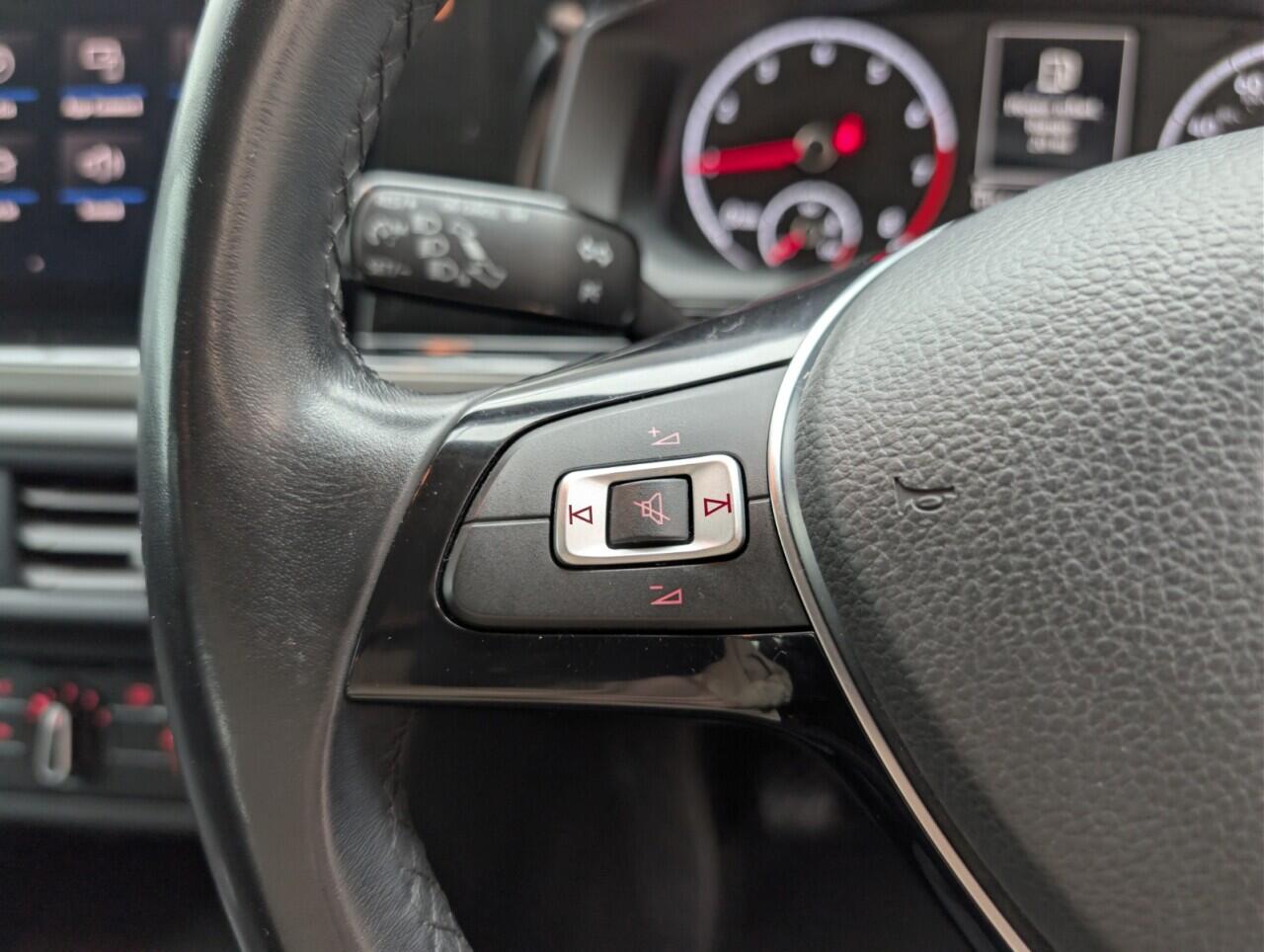 Used Volkswagen Polo 2019 for sale - 76608314: Photo 18