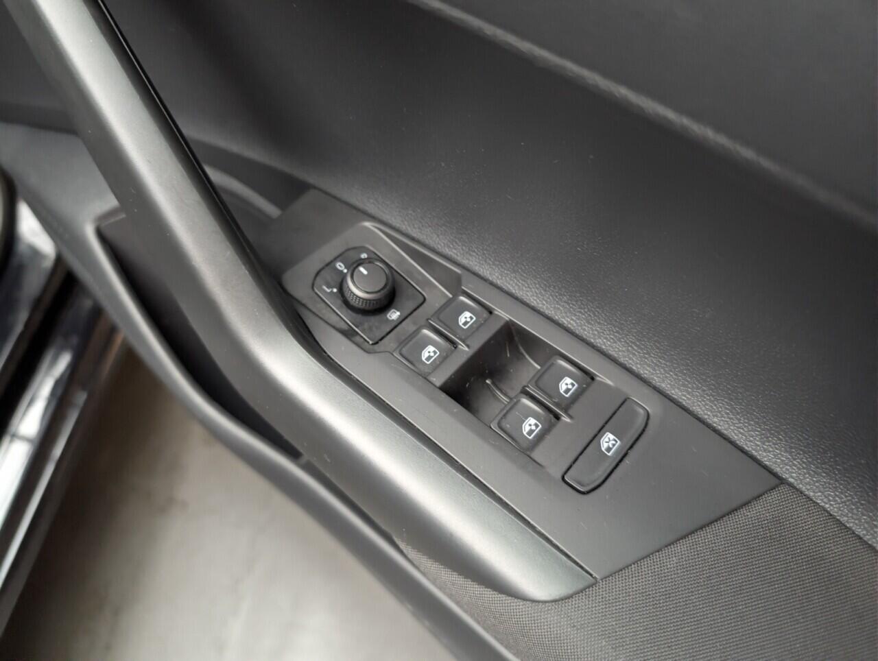 Used Volkswagen Polo 2019 for sale - 76608314: Photo 21