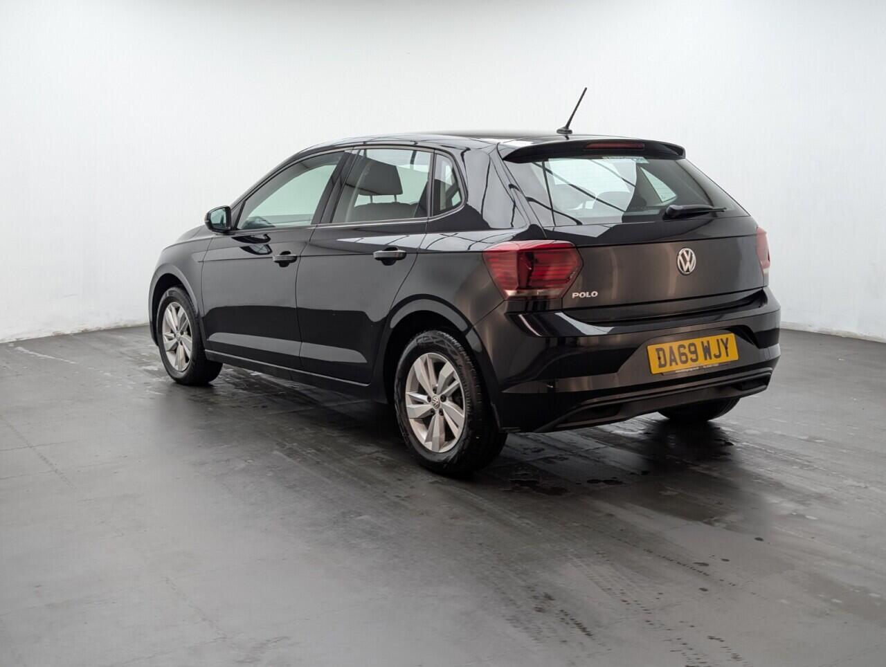 Used Volkswagen Polo 2019 for sale - 76608314: Photo 6