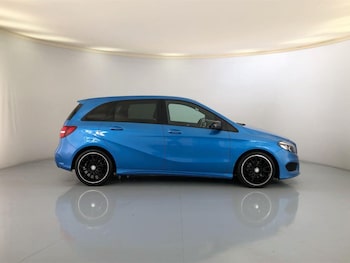 Used Mercedes-Benz B Class 2017 for sale - 76976135: Photo